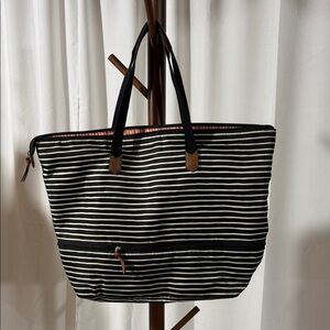 YOUR ADVENTURE AWAITS expandable travel bag!